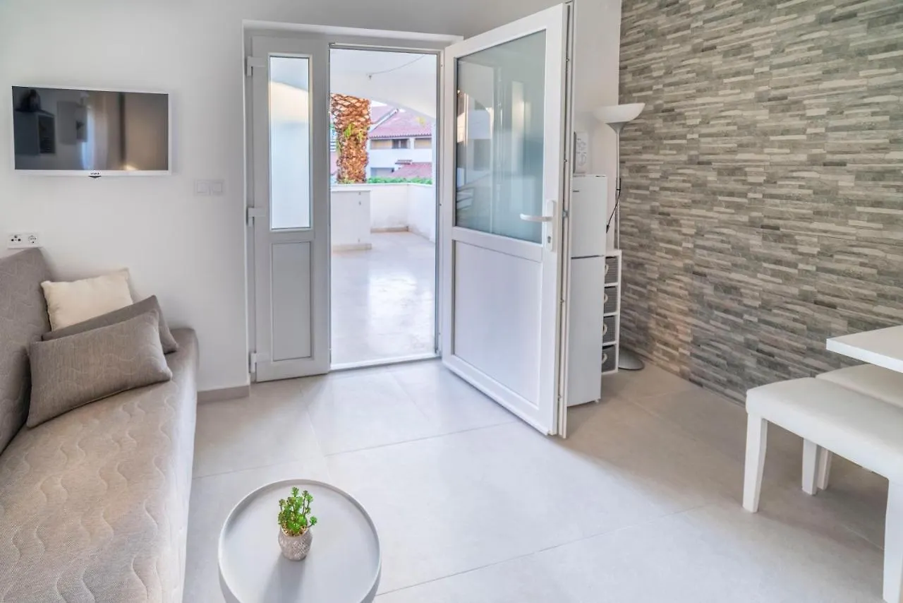 פולה Apartment Goga