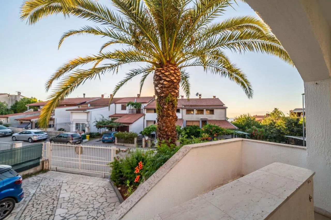 פולה Apartment Goga